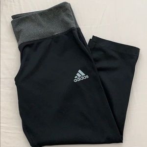 Black 3/4 length climalite leggings